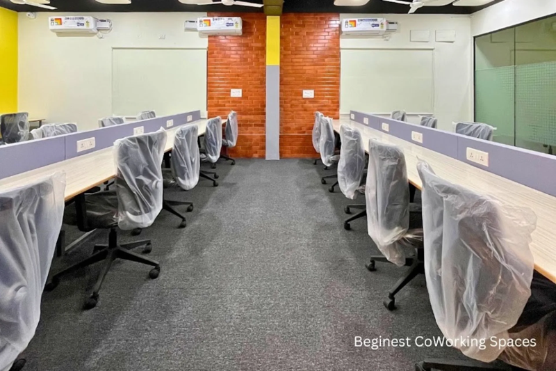 Coworking Spaces Office